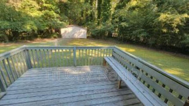 Photo - 135 Rose Ct Unit A