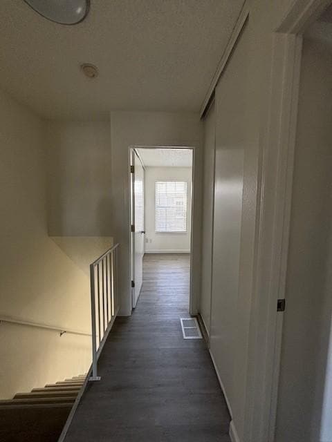 Photo - Spacious & Practical living, Available now!