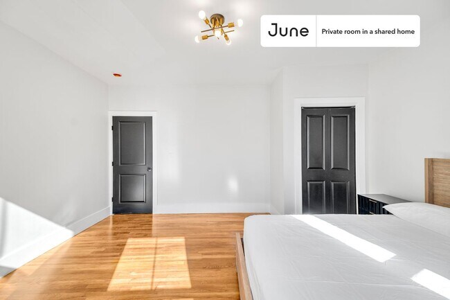 Photo - Room in Shared 5 bed/2 bath home Unidad A