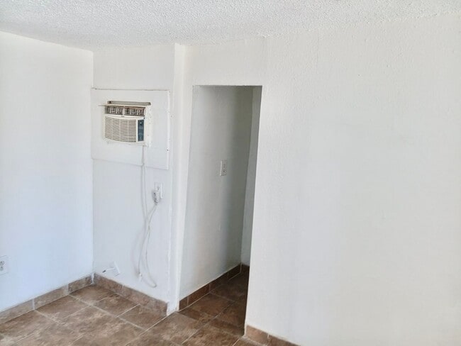 Photo - Well-kept apartment 1 bed/1 bath in McFarland - AVAILABLE NOW!!! Click to schedule a tour