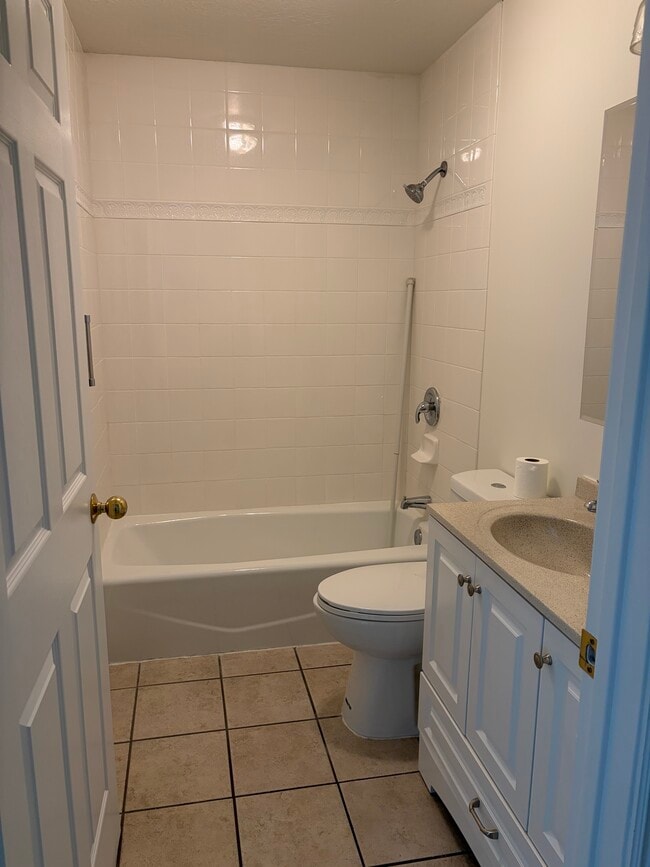 7918 S Desert Ridge Cv Unit Apartment