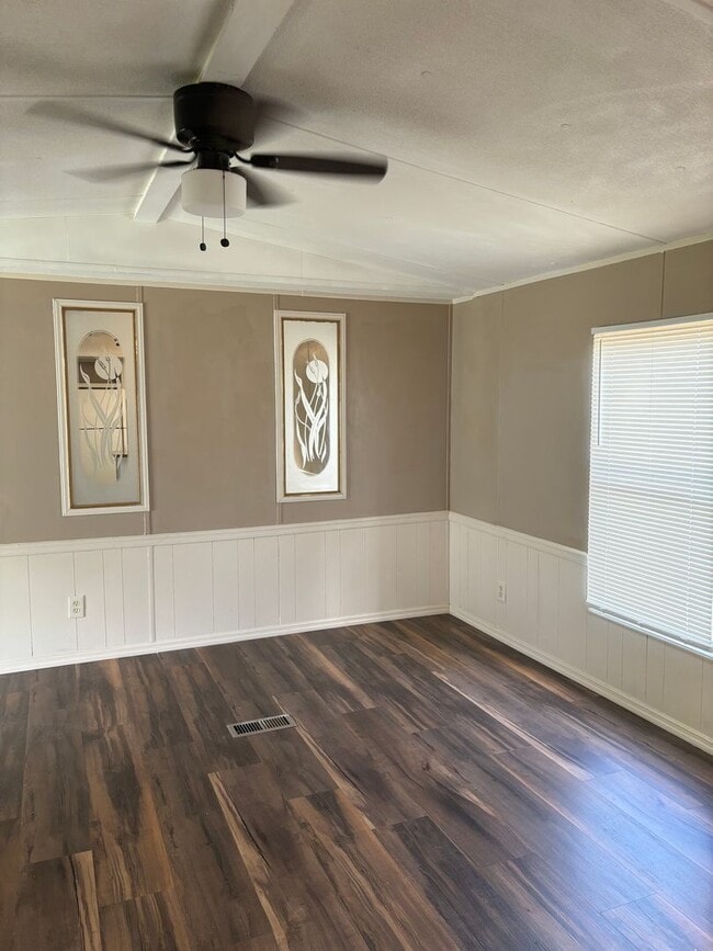 Photo - Great home with lots of space!