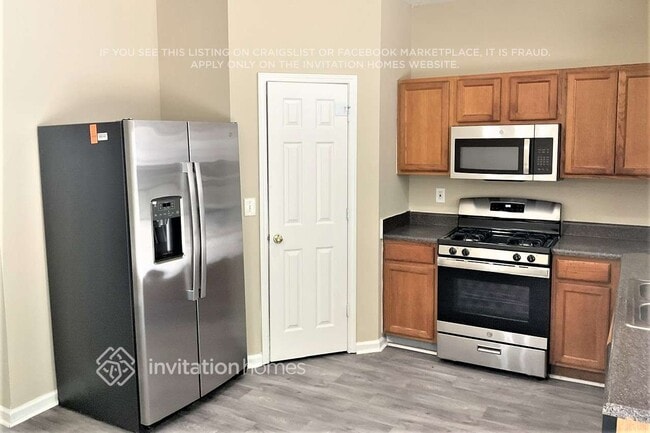 Photo - 3924 Shenfield Dr