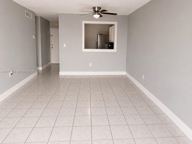 Photo - 9440 Fontainebleau Blvd Unit 515