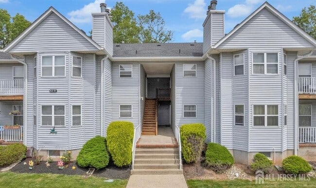 Building Photo - 353 Ventnor Ct