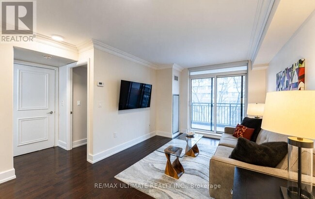 Photo - 650 Sheppard Ave E Unité 213