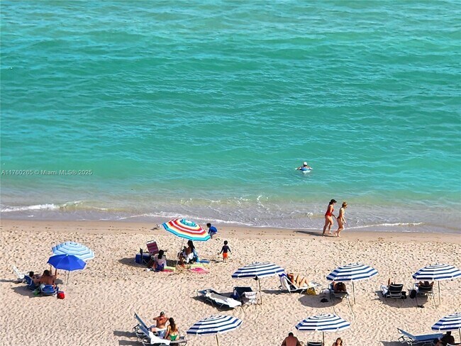 Building Photo - 3725 S Ocean Dr Unit 1008