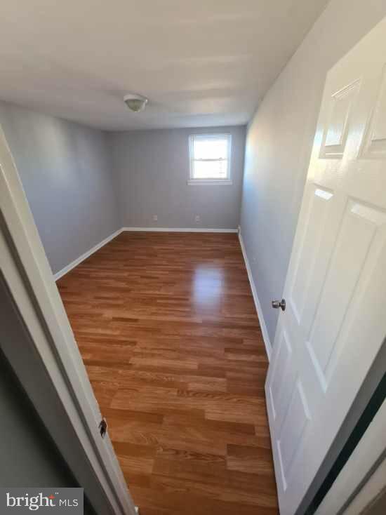 Photo - 9411 Lansford St