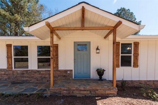 Photo - 4882 Sugar Pike Rd