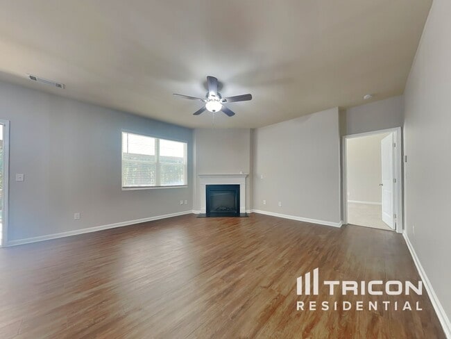 Photo - 1026 Eldon Ln