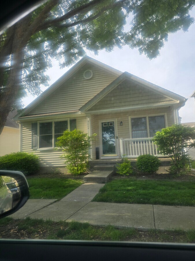 Photo - 5664 Galveston Dr