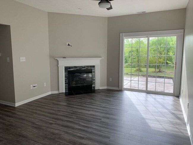 Photo - 17733 Cedarbrook Dr