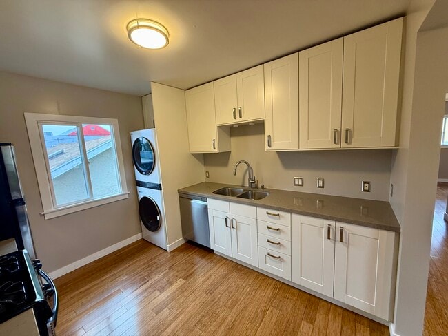 Photo - 610 Indiana Ave Unidad 618 Indiana Ave #3