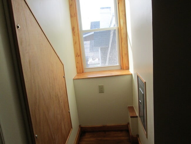 Photo - 53 Broadway Unit #5