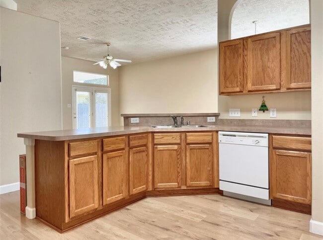 Photo - 6122 Sandy Valley Dr