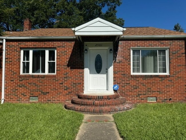 Photo - 2501 Atlantic St