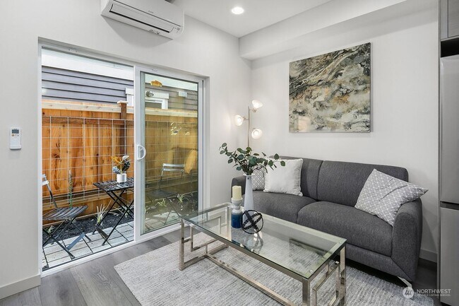 Photo - Modern 2 bed 2 bath town house available for move NOW