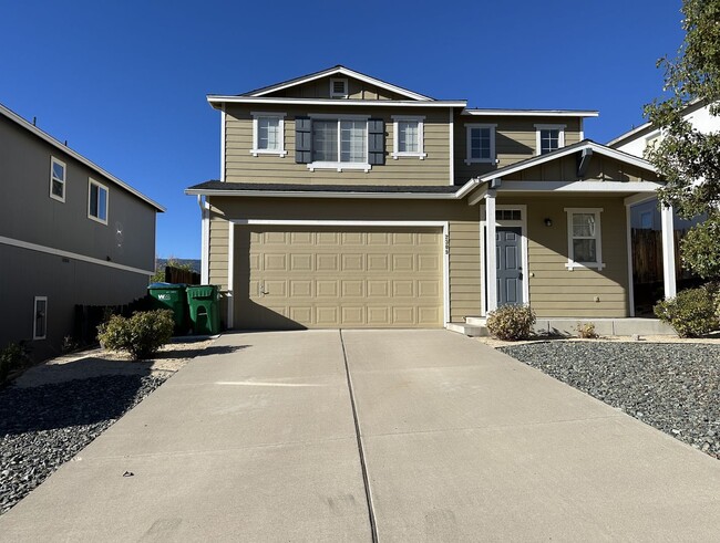 Adorable two story home in Northwest Reno - Adorable two story home in Northwest Reno