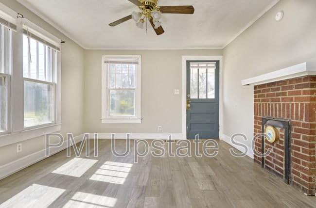 Photo - 1808 Green St