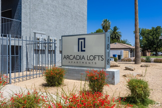 Monument Signage - Arcadia Lofts