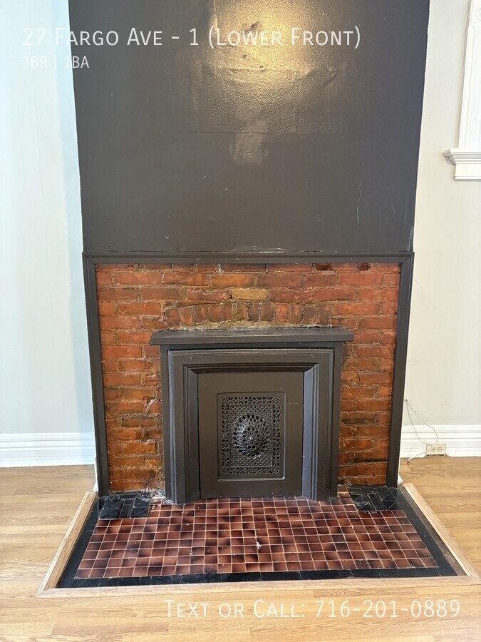 Photo - 27 Fargo Ave Unit 1 (Lower Front)