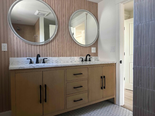 Photo - 49 Haskell Ave Unidad 1