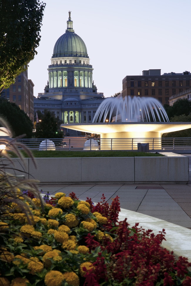 Conservancy Pointe