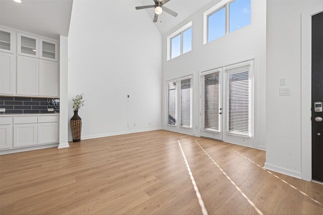 Photo - 16518 Texas Hill Country Rd