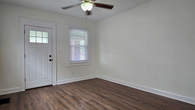 Photo - 2746 Shelby St