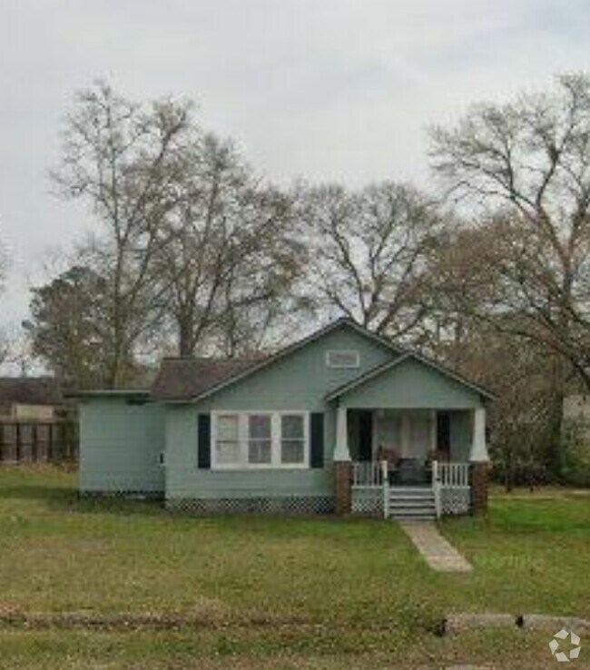 Building Photo - 519 S College Ave Rental