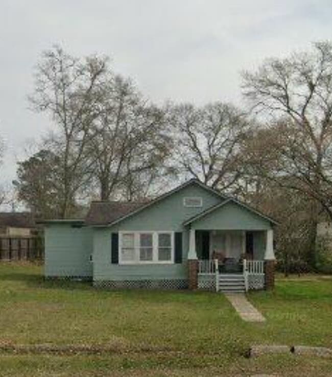 Building Photo - 519 S College Ave Rental