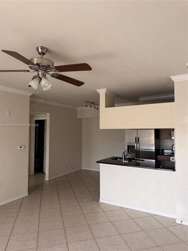Building Photo - 6559 Emerald Dunes Dr Unit 303