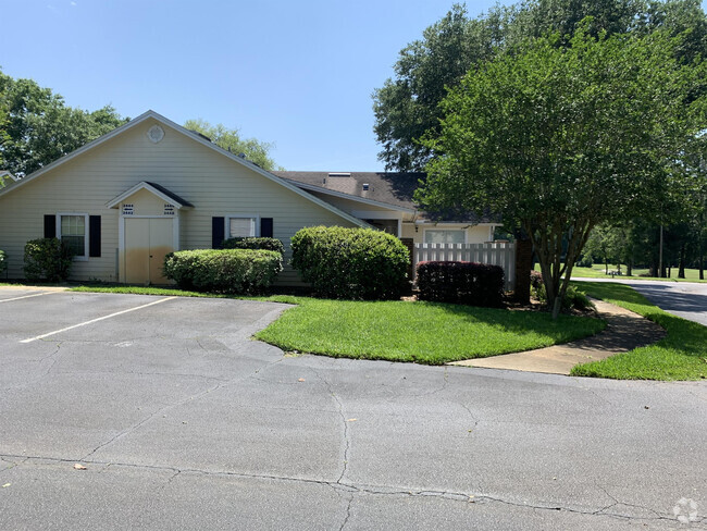 Building Photo - 3442 NW 104th Way Rental