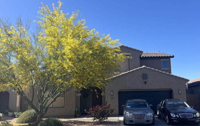 Building Photo - 40893 W Bedford Dr