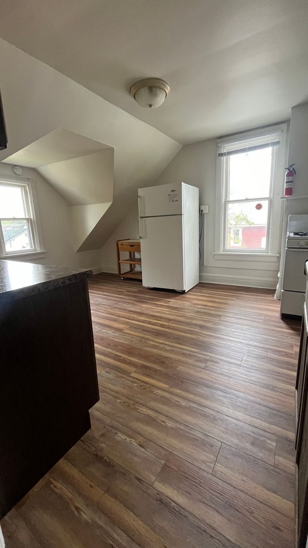 Photo - tf1503 Unit 821