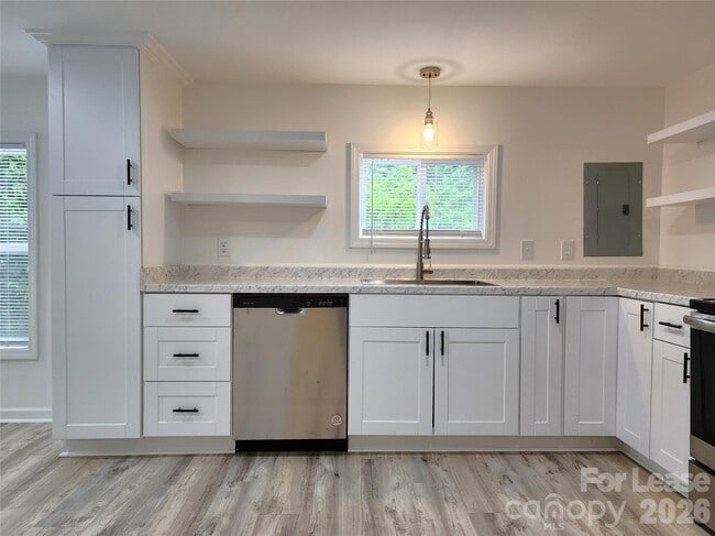Photo - 706 N Caldwell St