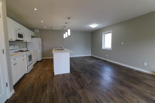 Photo - 2 bedroom in Regina SK S4R 1P1