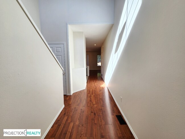 Photo - 849 NW Forest Creek Dr