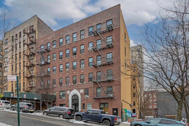 Photo - 108-110 E 176th St