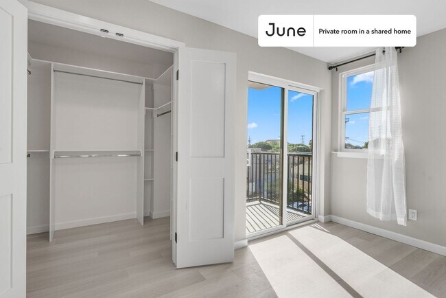 Photo - Room in Shared 5 bed/5 bath home Unit D