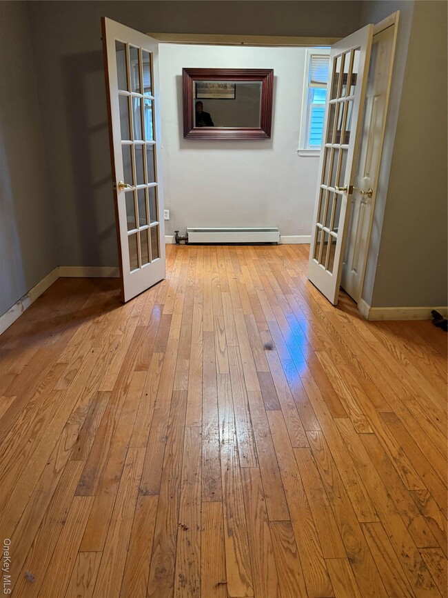 Building Photo - 76 E Argyle St