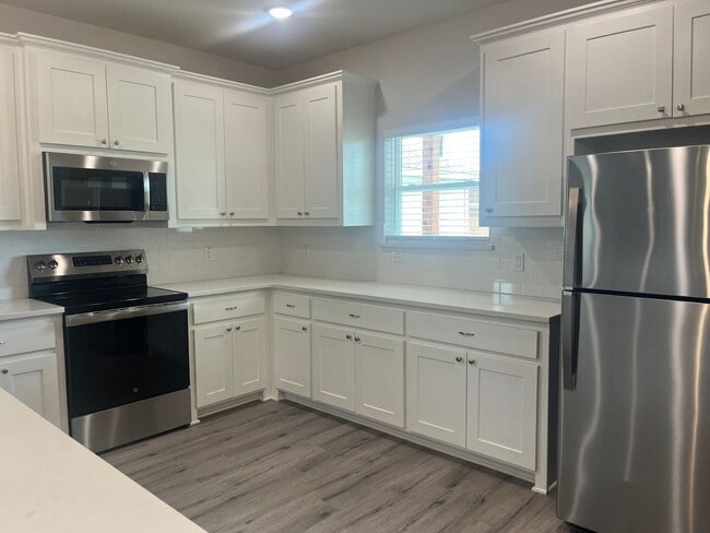 Photo - 2853 S Hills Ave