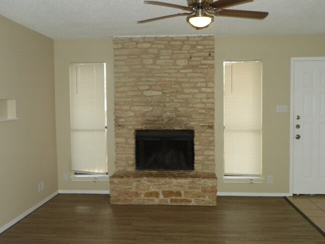 410.412 Cypress Ln Unit 412 Cypress Lane