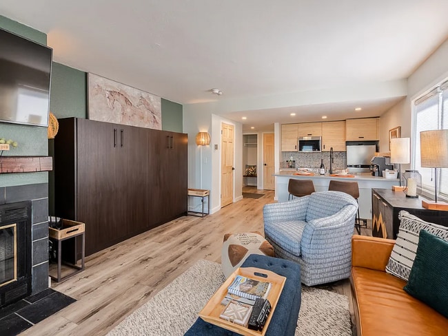 Photo - 267 Lake Dr Unit 4201