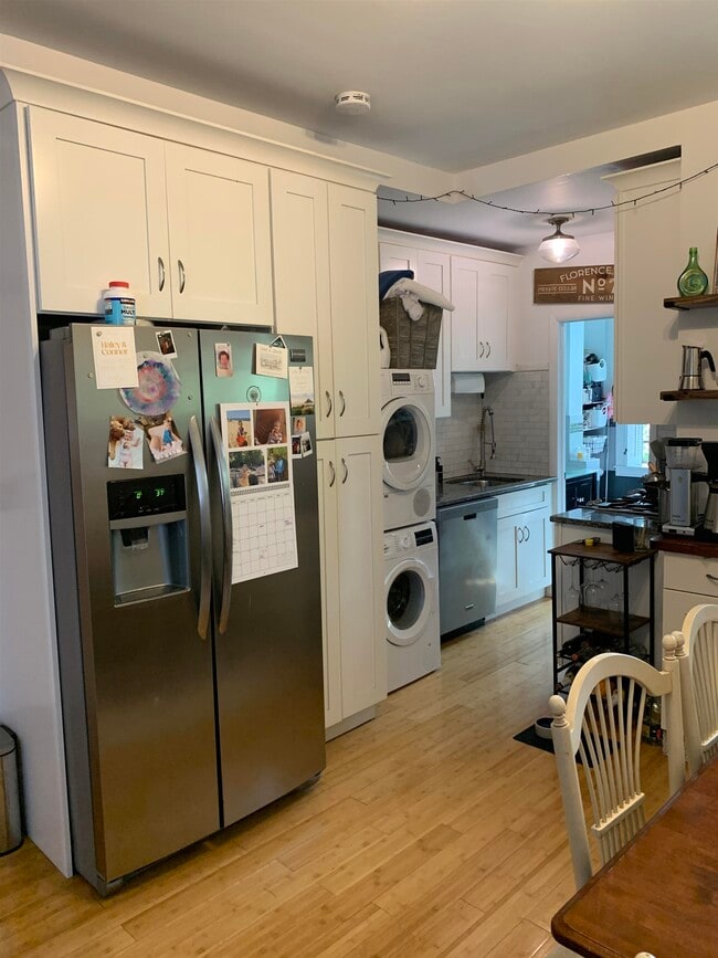 Photo - 818 Willow Ave Unit 3R
