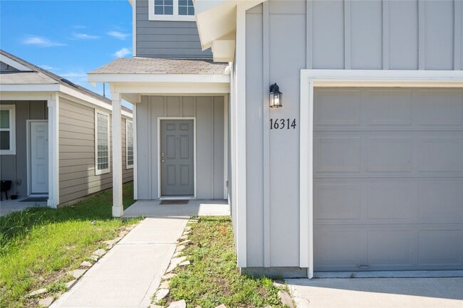 Photo - 16314 Dutton Clover Dr
