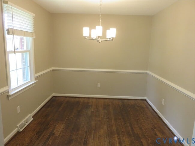 Photo - 8090 Dunwoody Rd