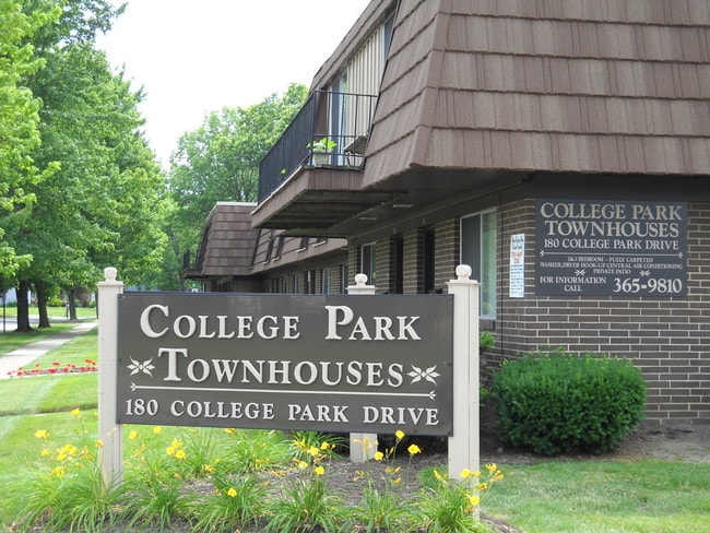 College Park Apartments
