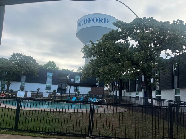 Photo - 531 Bedford Rd Unidad 135