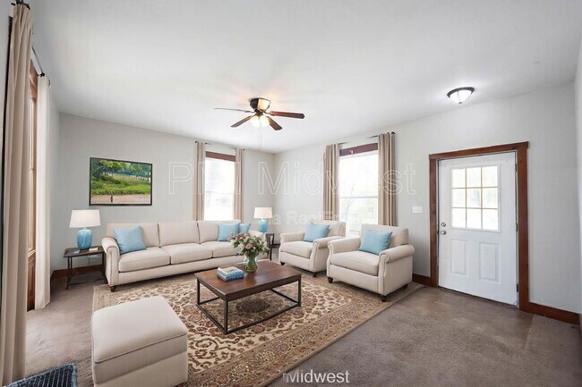 Photo - 411 S East St